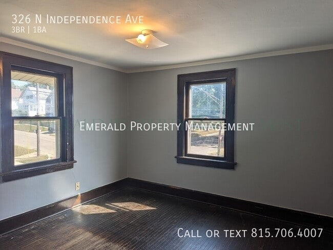 Building Photo - 326 N Independence Ave