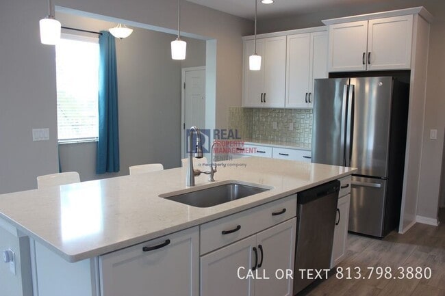 Building Photo - 2454 Stapleford Pl