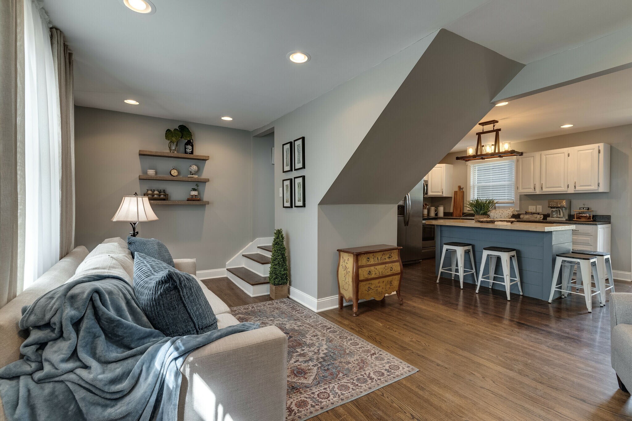 Building Photo - 121 Dennis Rd