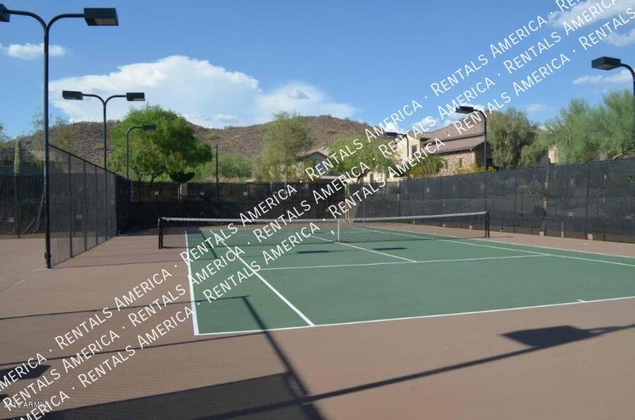 Building Photo - 1912 W Black Hill Rd