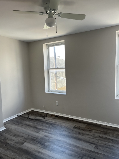 Building Photo - 1515 S LeCount St