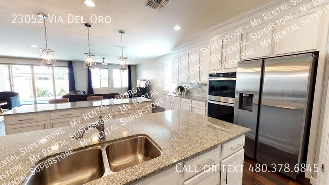Building Photo - 23052 Via Del Oro