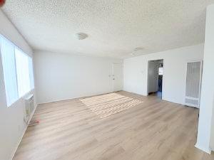 Building Photo - 1086 Springfield St
