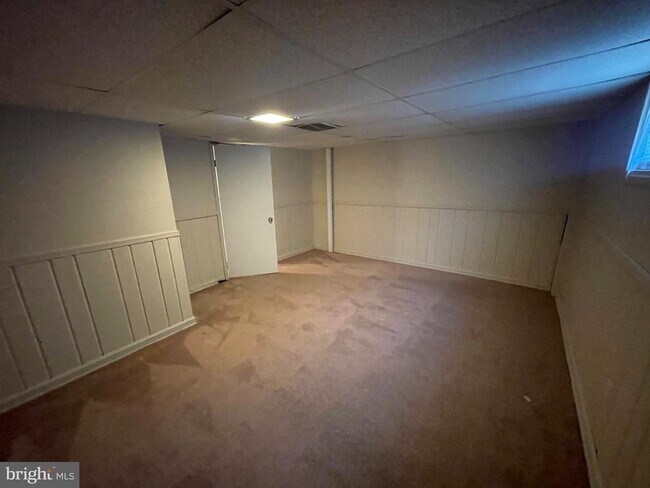 Building Photo - 11203 Dodson Ln