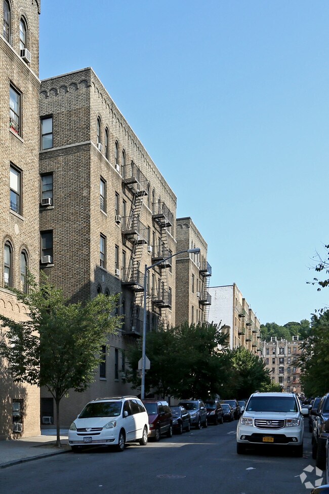 35 THAYER ST 35 Thayer St New York NY 10040 Apartment Finder