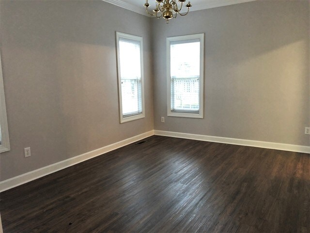 Building Photo - 2713 Denbel Cir