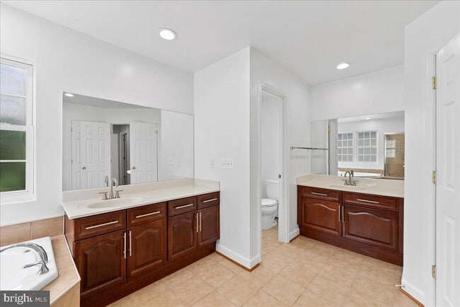 Building Photo - 13646 Sweet Woodruff Ln