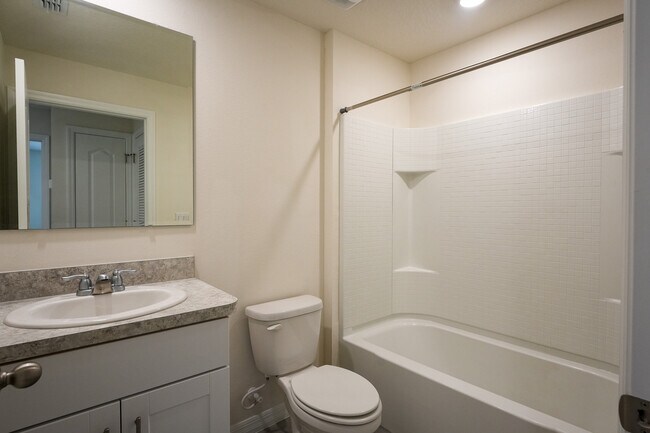 Building Photo - 1804 Katz Crossing Dr