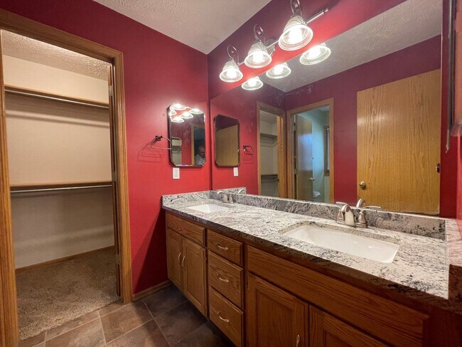 Building Photo - 4014 Buccaneer Blvd