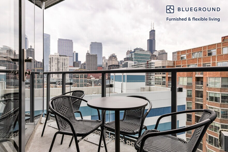 Building Photo - 730 W Couch Pl