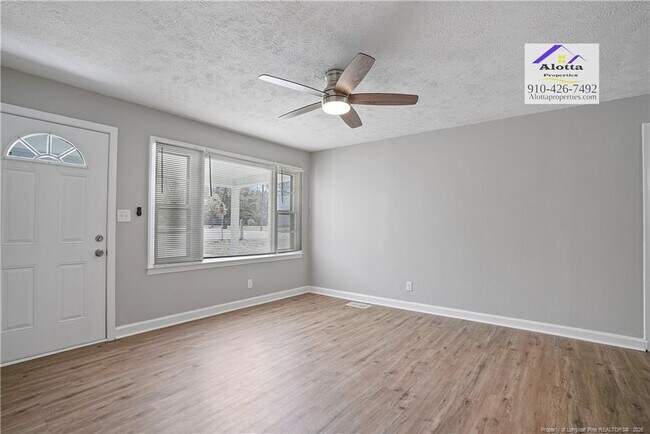 Building Photo - 2312 Enloe St