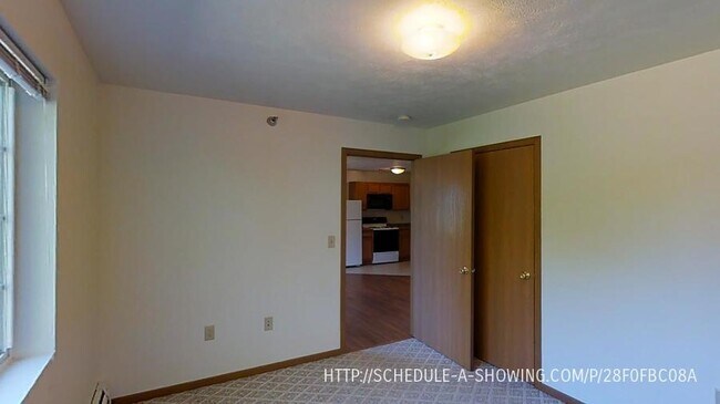 Building Photo - 1007 W Ridge St