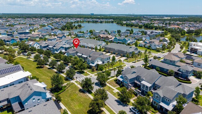 Building Photo - Move In Ready End Unit Townhome in Laureate Park | 3 Bed | Tesla Charger