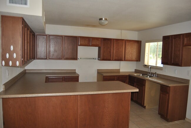 Building Photo - 4029 Hueco Land Ln