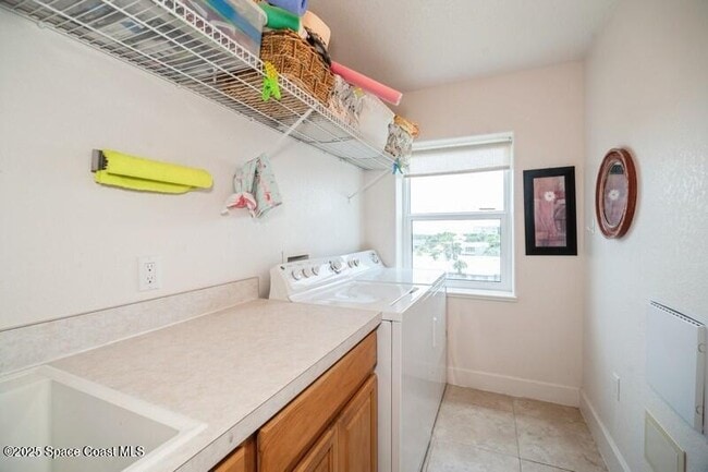 Building Photo - 807 Mystic Dr