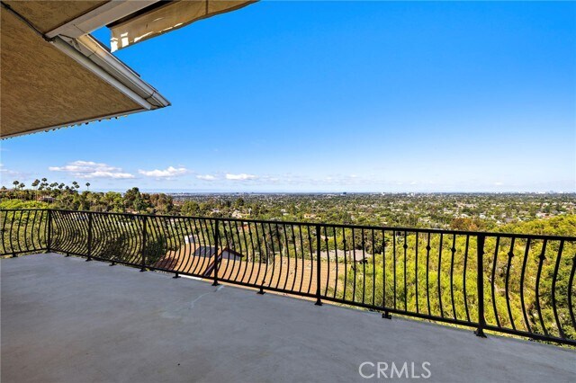 Building Photo - 11393 La Vereda Dr