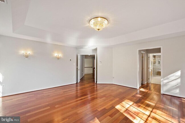 Building Photo - 2393 Watters Glen Ct