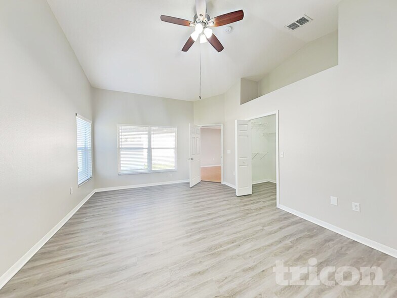 Building Photo - 14131 Colonial Spring Way