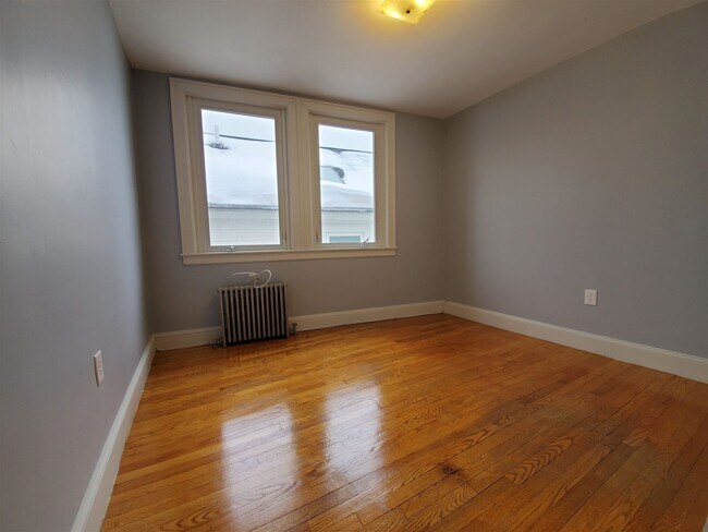 Building Photo - 444 Lafayette Rd