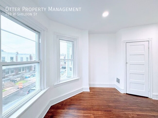 Building Photo - 269 W Sheldon St