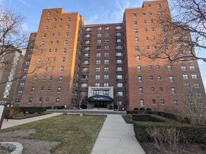 Building Photo - 11720 Edgewater Dr