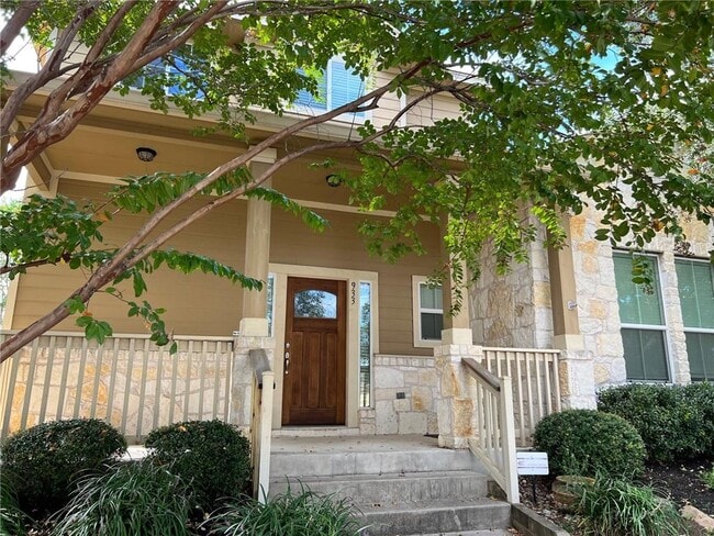 Building Photo - 933 Heritage Springs Trail