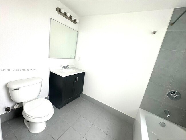 Building Photo - 92 SW 3rd St