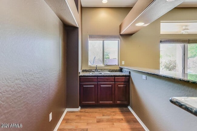 Building Photo - 1705 E Coconino Dr