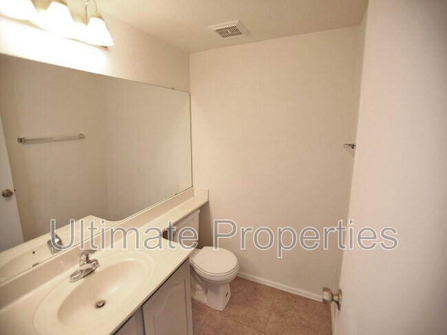 Building Photo - 3128 N Ivory Ln