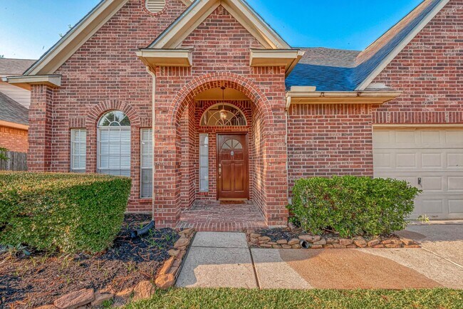 Building Photo - 17935 Western Pass Ln