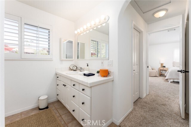 Building Photo - 48330 Mamie Way