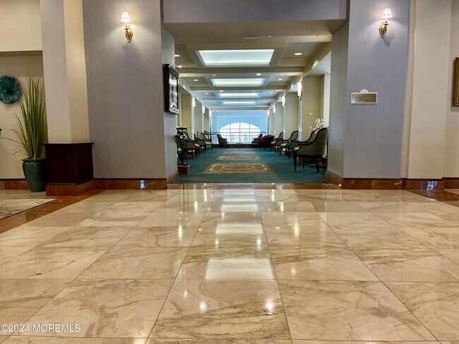 Building Photo - 700 Ocean Ave N