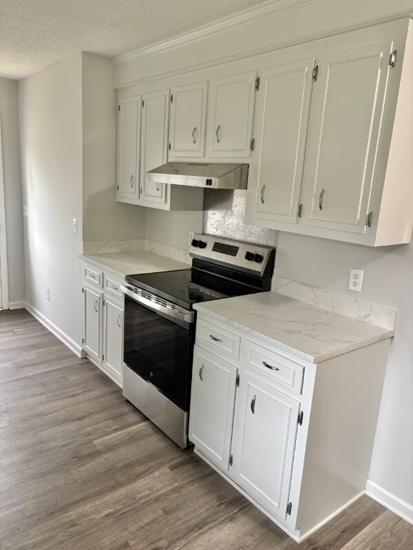 Building Photo - 532 Kenton Dr