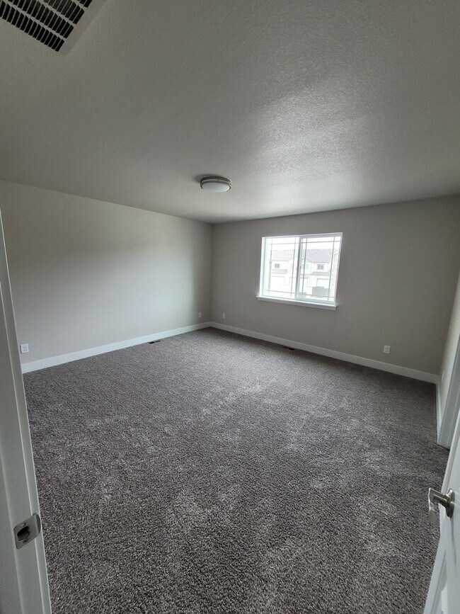 Building Photo - 1746 Westward Cir