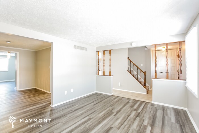 Building Photo - 1328 Brownswood Dr