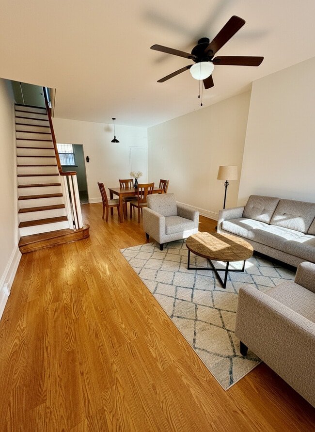 Building Photo - 1825 Dudley St