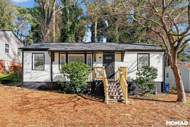 Building Photo - Charming 4BR House in Atlanta