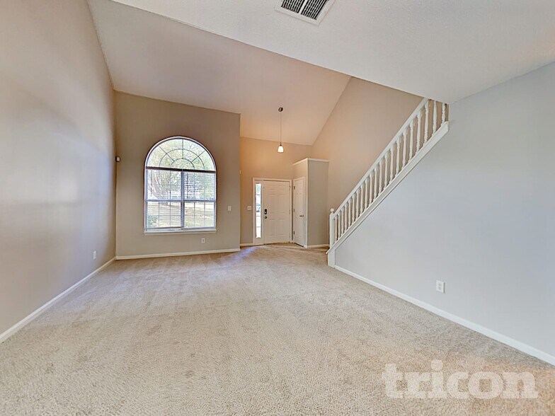 Building Photo - 842 Asbury Trail