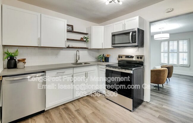 Building Photo - 3315 SE 127th Pl