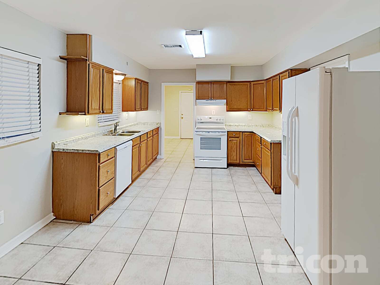 Building Photo - 4011 W Nassau St