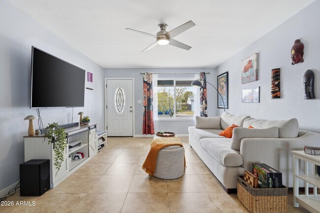 Building Photo - 1504 W Marlboro Dr