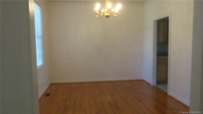 Building Photo - 128 Great Glen