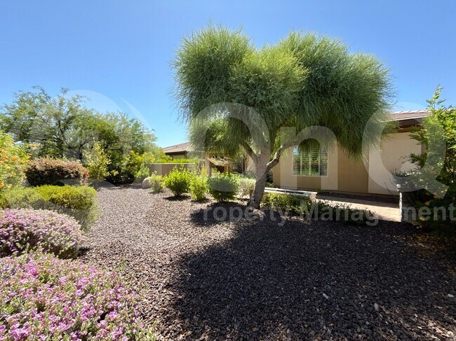Building Photo - 12728 W Desert Vista Trail