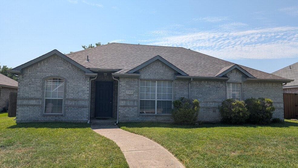 Building Photo - 7418 Fairfield Dr