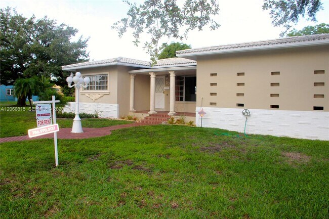 Building Photo - 70 Hammond Dr