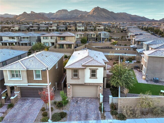 Building Photo - 12517 Blissful Sky St