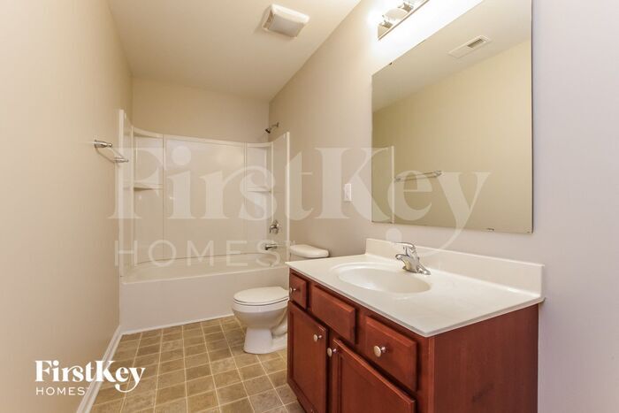 Building Photo - 1523 Kellys Landing Drive