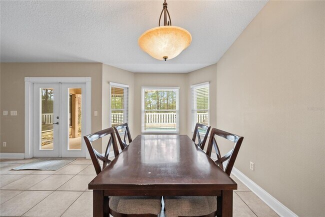 Building Photo - 11 Riviera Estates Ct