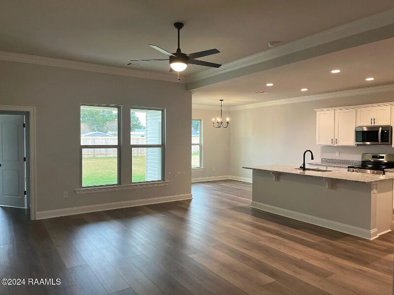 Building Photo - 110 Nandina Dr