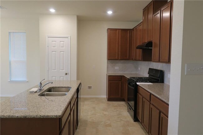 Building Photo - 1313 Arbor Acres Loop